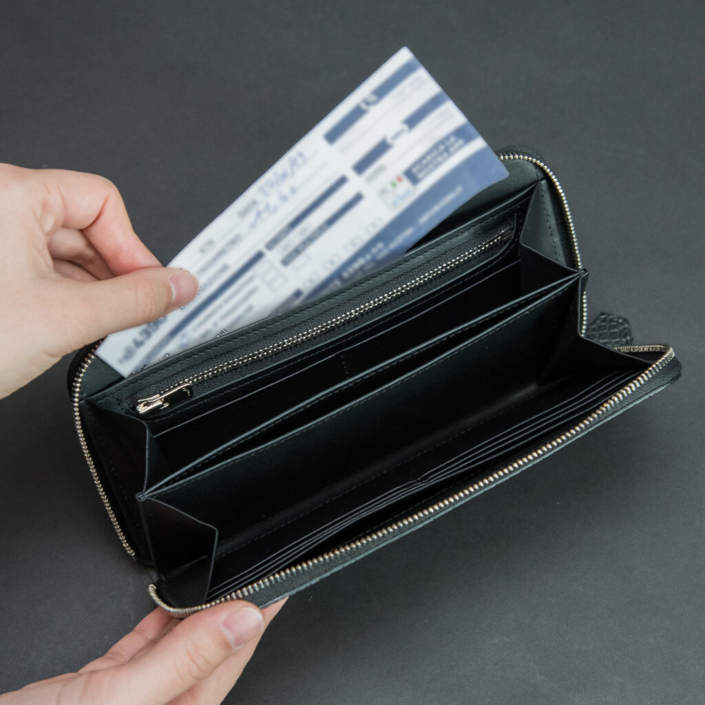 極薄長財布レガーロ-regalo- クロコダイルレザー ブラック(発送時期:4